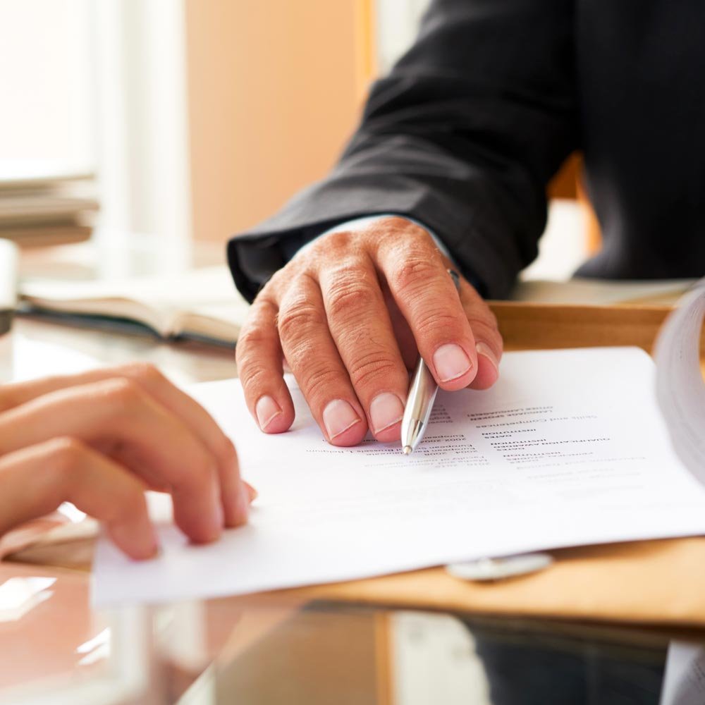 Abogado civil para contratos, propiedades y daños civiles en Maipú