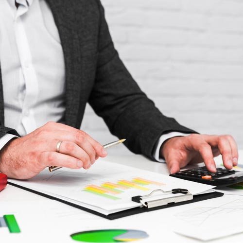 Defensa legal contra demandas judiciales por deudas en tribunales de Maipú